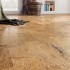 Cork pohlaví: vlastnosti podlahové krytiny